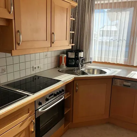 Elvira Apartment